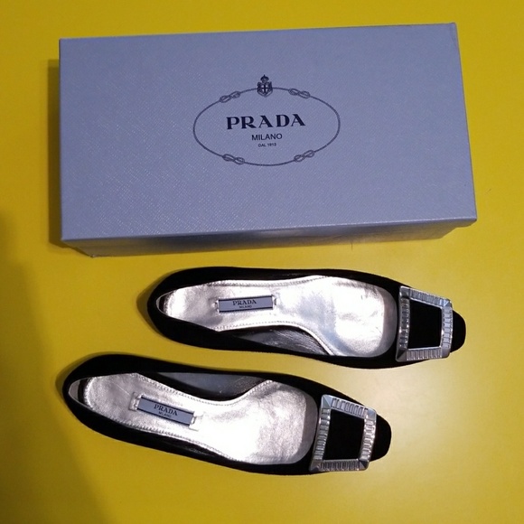 Prada shoes - Picture 1 of 8